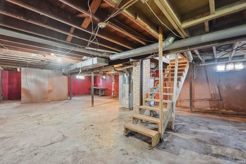 Tiny photo for 555 E Rudisill Boulevard, Fort Wayne, IN 46806 (MLS # 202643639)