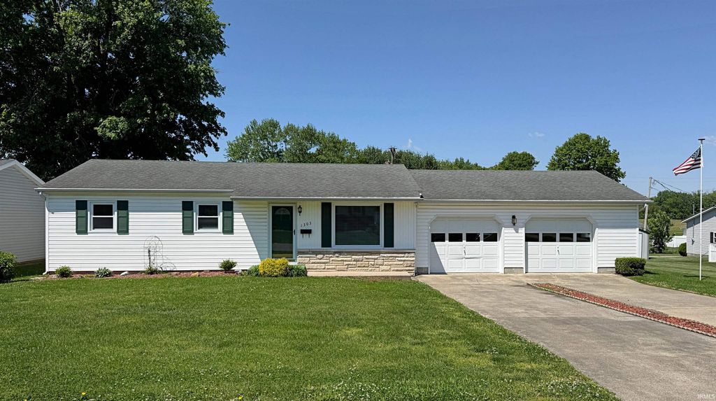 Photo of 1303 NE 4th Street, Washington, IN 47501 (MLS # 202616195)