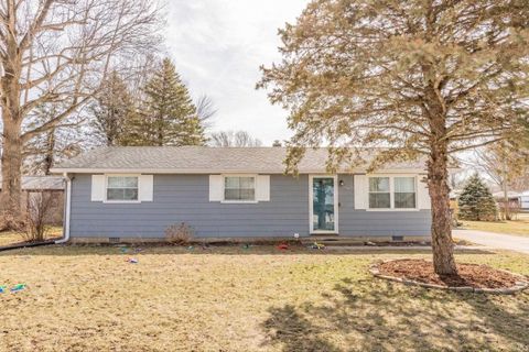 909 North Drive Crawfordsville IN 47933