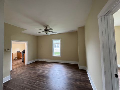 Tiny photo for 904 S Bell Street, Kokomo, IN 46902 (MLS # 202513963)