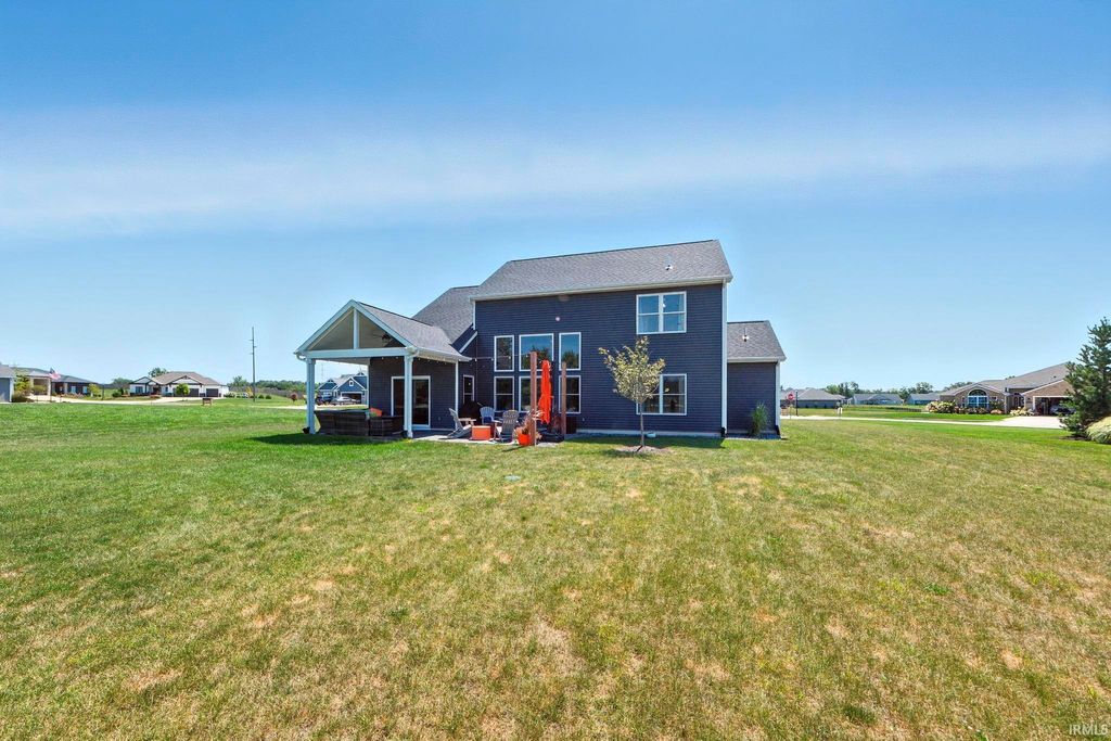 Photo of 2839 Costa Place, Fort Wayne, IN 46845 (MLS # 202547285)