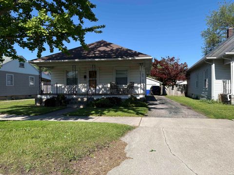 Tiny photo for 1131 S WASHINGTON Street, Kokomo, IN 46902 (MLS # 202617615)