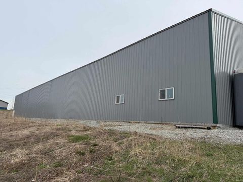 Tiny photo for 4175 N 925 E, Logansport, IN 46947 (MLS # 202609273)