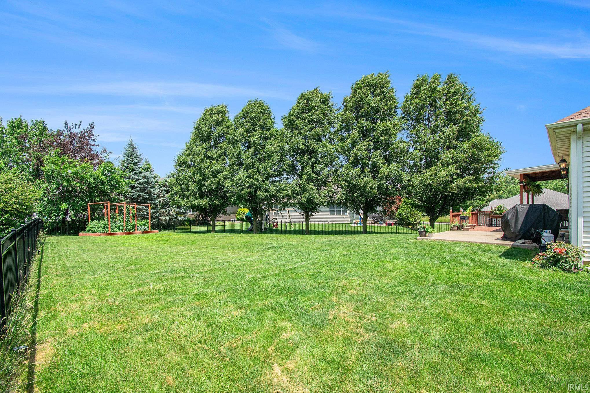 Warsaw, Indiana 46580, United States, 4 Bedrooms Bedrooms, ,4 BathroomsBathrooms,Residential,Active,160194