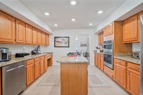 Tiny photo for 4723 Glen Moor Way, Kokomo, IN 46902 (MLS # 202613906)