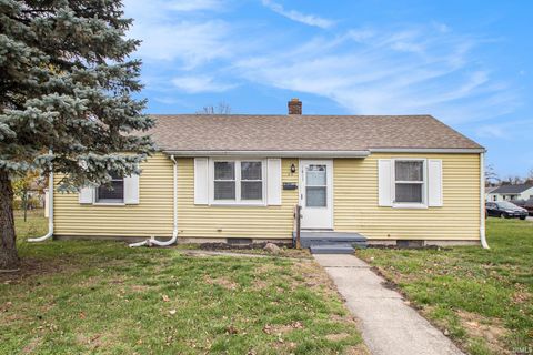 1803 W Dubail Street, South Bend, IN 46613 - #: 202517140