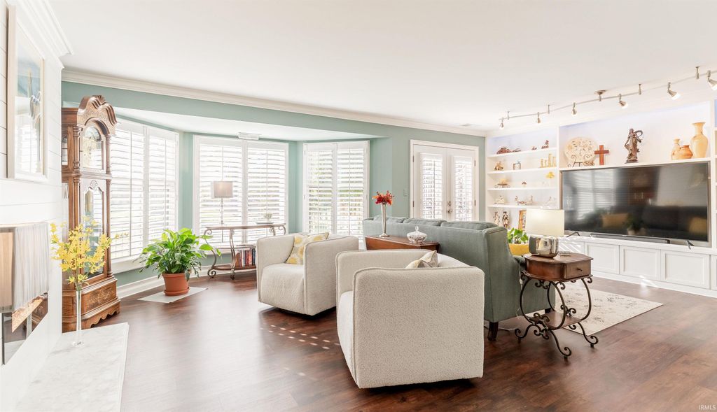 Photo of 113 Hartin Drive, Evansville, IN 47711 (MLS # 202545001)