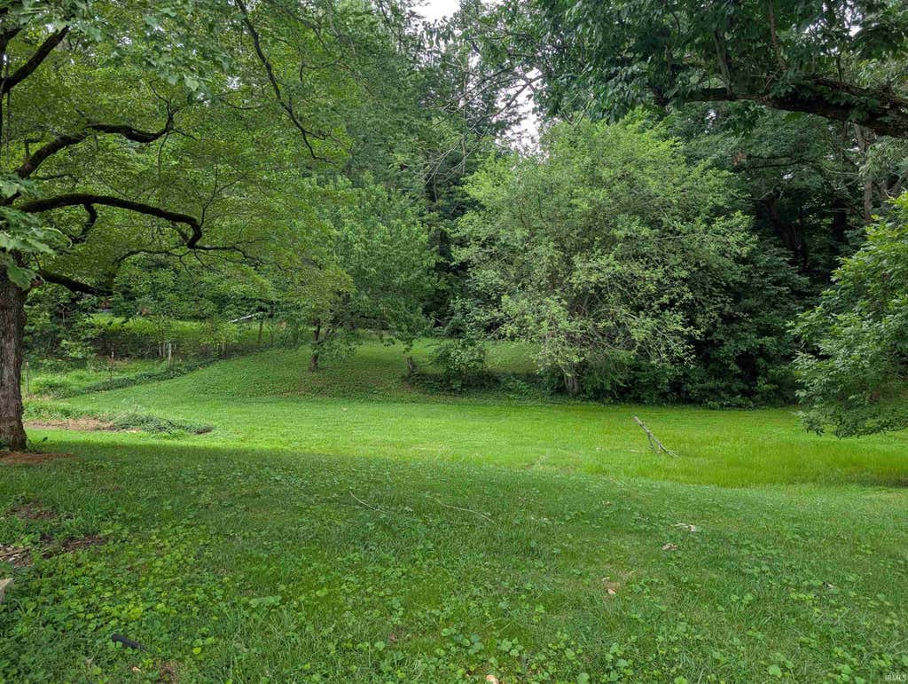 Photo of 1176 N McClure Road, Vincennes, IN 47591 (MLS # 202634491)