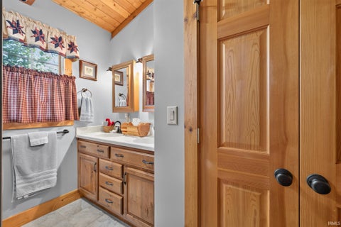Tiny photo for 130 Pine Hills Drive, Nashville, IN 47448 (MLS # 202640103)