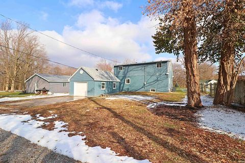 Tiny photo for 610 N Wilson Street, Delphi, IN 46923 (MLS # 202548941)