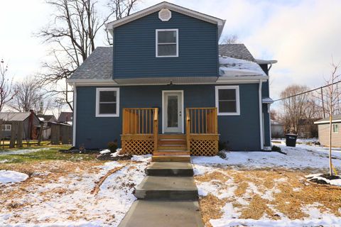 Photo of 610 N Wilson Street, Delphi, IN 46923 (MLS # 202548941)