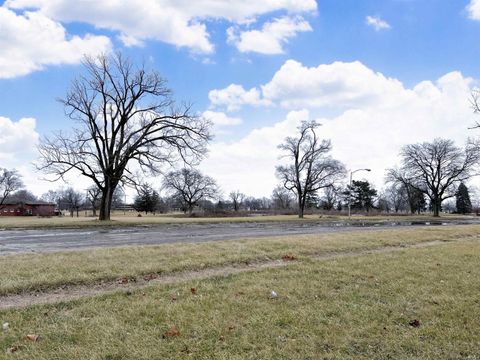 Tiny photo for 1758 N Lancer Street, Peru, IN 46970 (MLS # 202403722)