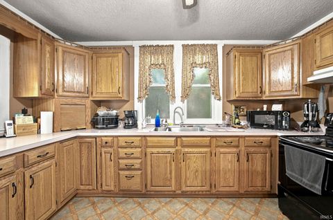 Tiny photo for 68 W 150 S, Bringhurst, IN 46913 (MLS # 202629244)