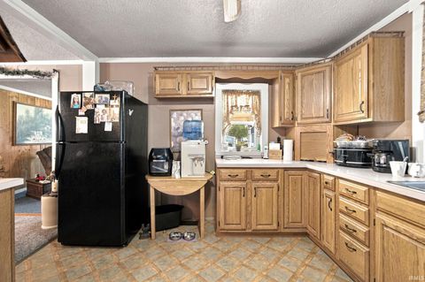 Tiny photo for 68 W 150 S, Bringhurst, IN 46913 (MLS # 202629244)