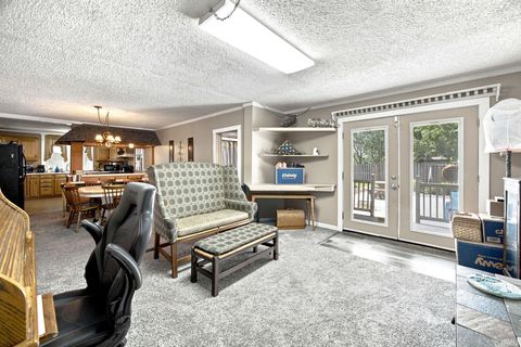Tiny photo for 68 W 150 S, Bringhurst, IN 46913 (MLS # 202629244)