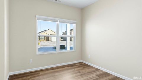 Tiny photo for 6896 Jerome Park Place, Fort Wayne, IN 46835 (MLS # 202539468)