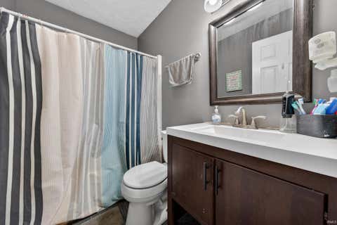 Tiny photo for 305 Kingsmill Drive, Logansport, IN 46947 (MLS # 202624439)