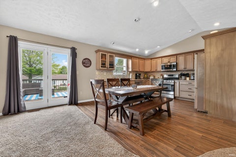Tiny photo for 305 Kingsmill Drive, Logansport, IN 46947 (MLS # 202624439)