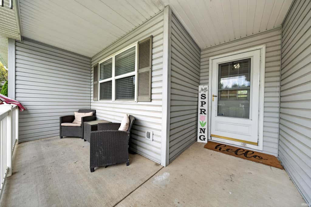 Photo of 305 Kingsmill Drive, Logansport, IN 46947 (MLS # 202624439)