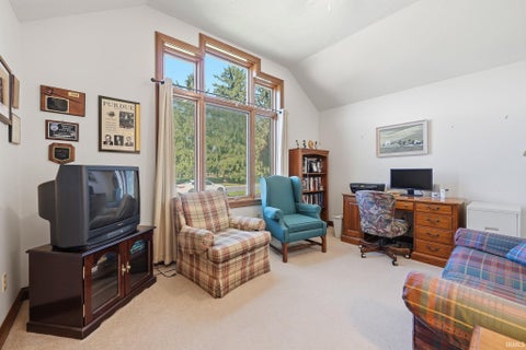 Tiny photo for 103 Matthew Cove, Auburn, IN 46706 (MLS # 202641927)