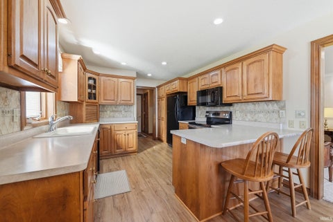 Tiny photo for 103 Matthew Cove, Auburn, IN 46706 (MLS # 202641927)