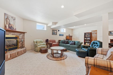 Tiny photo for 103 Matthew Cove, Auburn, IN 46706 (MLS # 202641927)