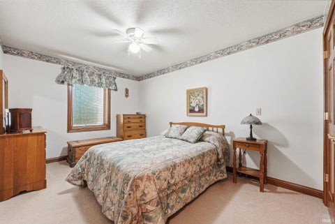 Tiny photo for 103 Matthew Cove, Auburn, IN 46706 (MLS # 202641927)