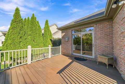 Tiny photo for 12034 Sycamore Lakes Court, Fort Wayne, IN 46814 (MLS # 202643457)