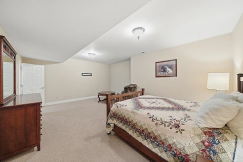 Tiny photo for 12034 Sycamore Lakes Court, Fort Wayne, IN 46814 (MLS # 202643457)