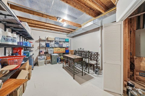Tiny photo for 12034 Sycamore Lakes Court, Fort Wayne, IN 46814 (MLS # 202643457)