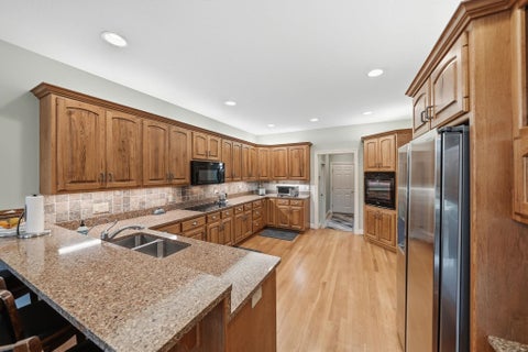Tiny photo for 12034 Sycamore Lakes Court, Fort Wayne, IN 46814 (MLS # 202643457)