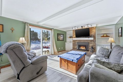 Tiny photo for 10410 Thatcher Court, Fort Wayne, IN 46845 (MLS # 202605688)