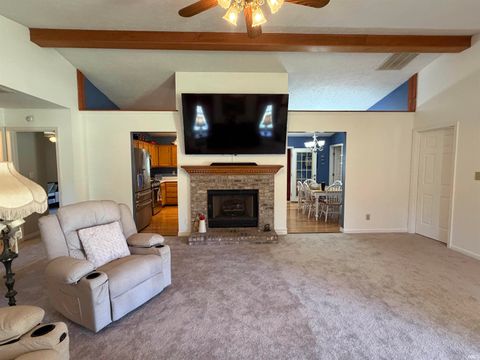 Tiny photo for 1424 S 550 E, Peru, IN 46970 (MLS # 202533121)
