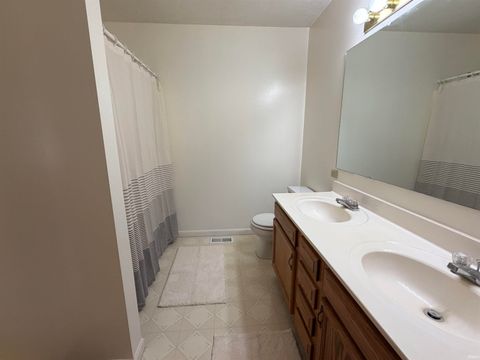 Tiny photo for 1424 S 550 E, Peru, IN 46970 (MLS # 202533121)