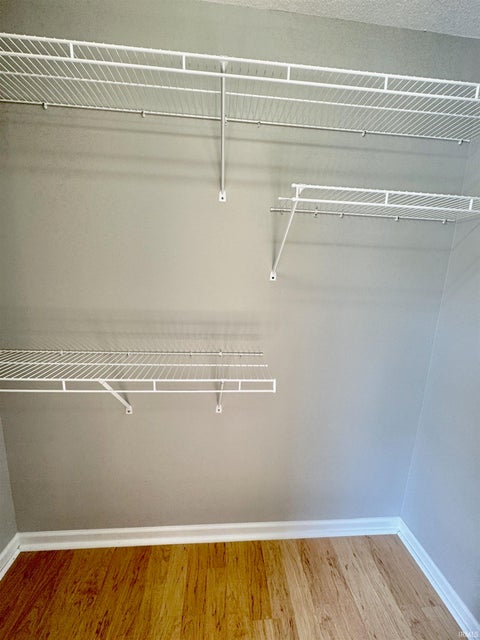 Tiny photo for 3404 S Oaklawn Circle, Bloomington, IN 47401 (MLS # 202631165)