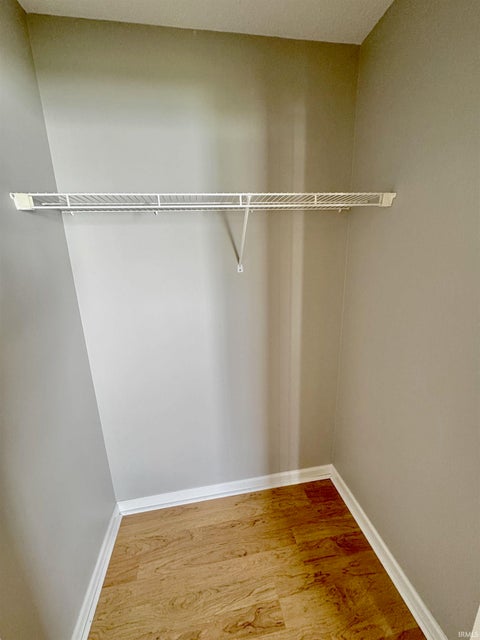 Tiny photo for 3404 S Oaklawn Circle, Bloomington, IN 47401 (MLS # 202631165)
