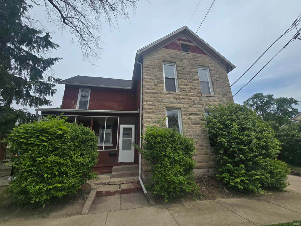 Photo of 713 Harmar Street, Fort Wayne, IN 46803 (MLS # 202621349)