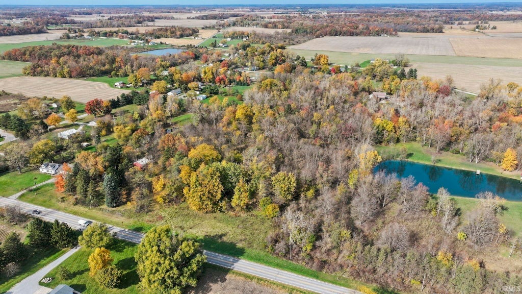 Photo of 13020 W Washington Center, Fort Wayne, IN 46818 (MLS # 202644785)