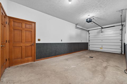 Tiny photo for 3509 Walton Way, Kokomo, IN 46902 (MLS # 202613122)