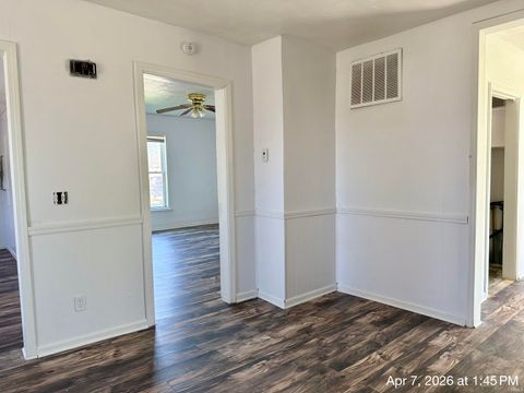 Tiny photo for 131 W Lordeman Street, Kokomo, IN 46901 (MLS # 202612355)