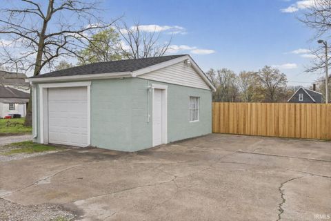 Tiny photo for 1109 S 4Th Street, Lafayette, IN 47905 (MLS # 202612602)