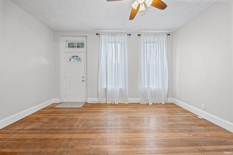 Tiny photo for 1109 S 4Th Street, Lafayette, IN 47905 (MLS # 202612602)