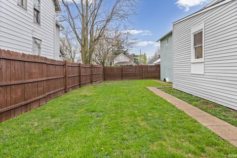 Tiny photo for 1109 S 4Th Street, Lafayette, IN 47905 (MLS # 202612602)