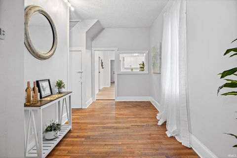 Tiny photo for 1109 S 4Th Street, Lafayette, IN 47905 (MLS # 202612602)