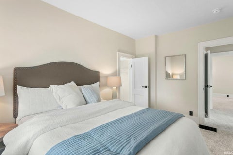Tiny photo for 722 S 36Th Street, South Bend, IN 46615 (MLS # 202635285)