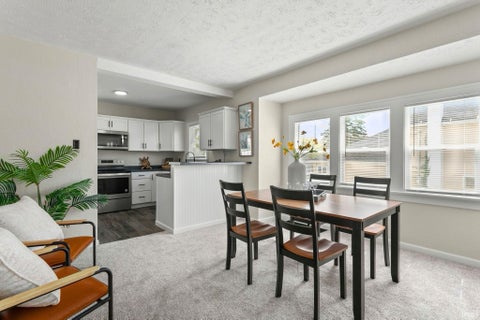 Tiny photo for 722 S 36Th Street, South Bend, IN 46615 (MLS # 202635285)