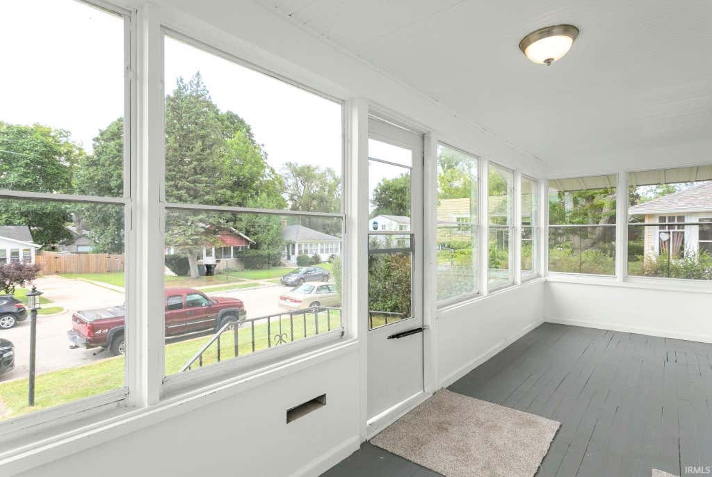 Photo of 722 S 36Th Street, South Bend, IN 46615 (MLS # 202635285)