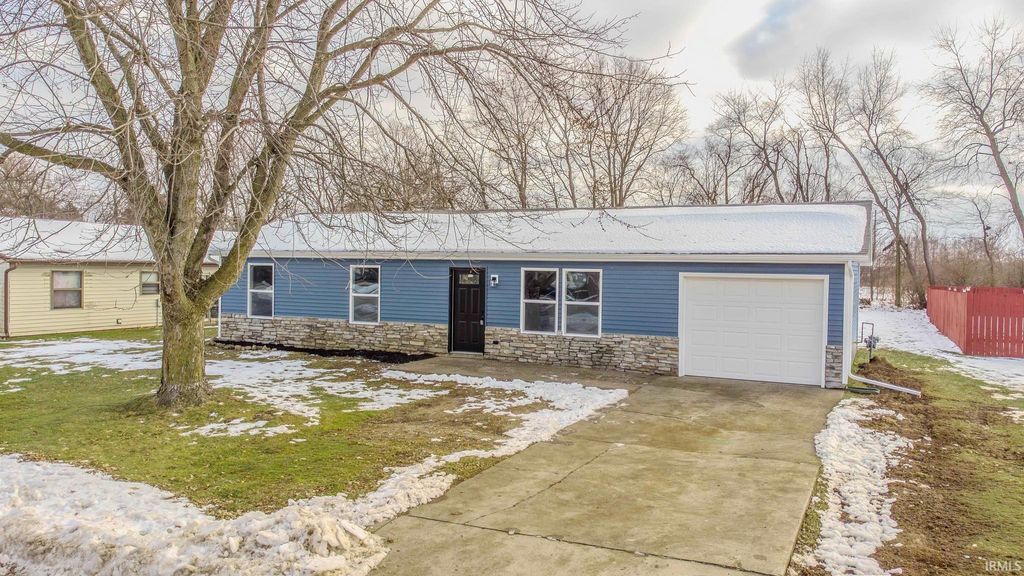 Photo of 417 Cadillac Street, Ligonier, IN 46767 (MLS # 202548874)