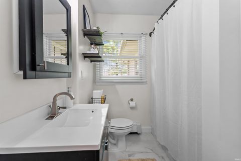 Tiny photo for 3201 Alameda Boulevard, Kokomo, IN 46902 (MLS # 202609809)