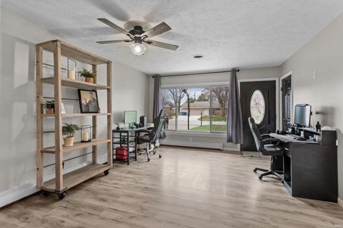 Tiny photo for 3201 Alameda Boulevard, Kokomo, IN 46902 (MLS # 202609809)